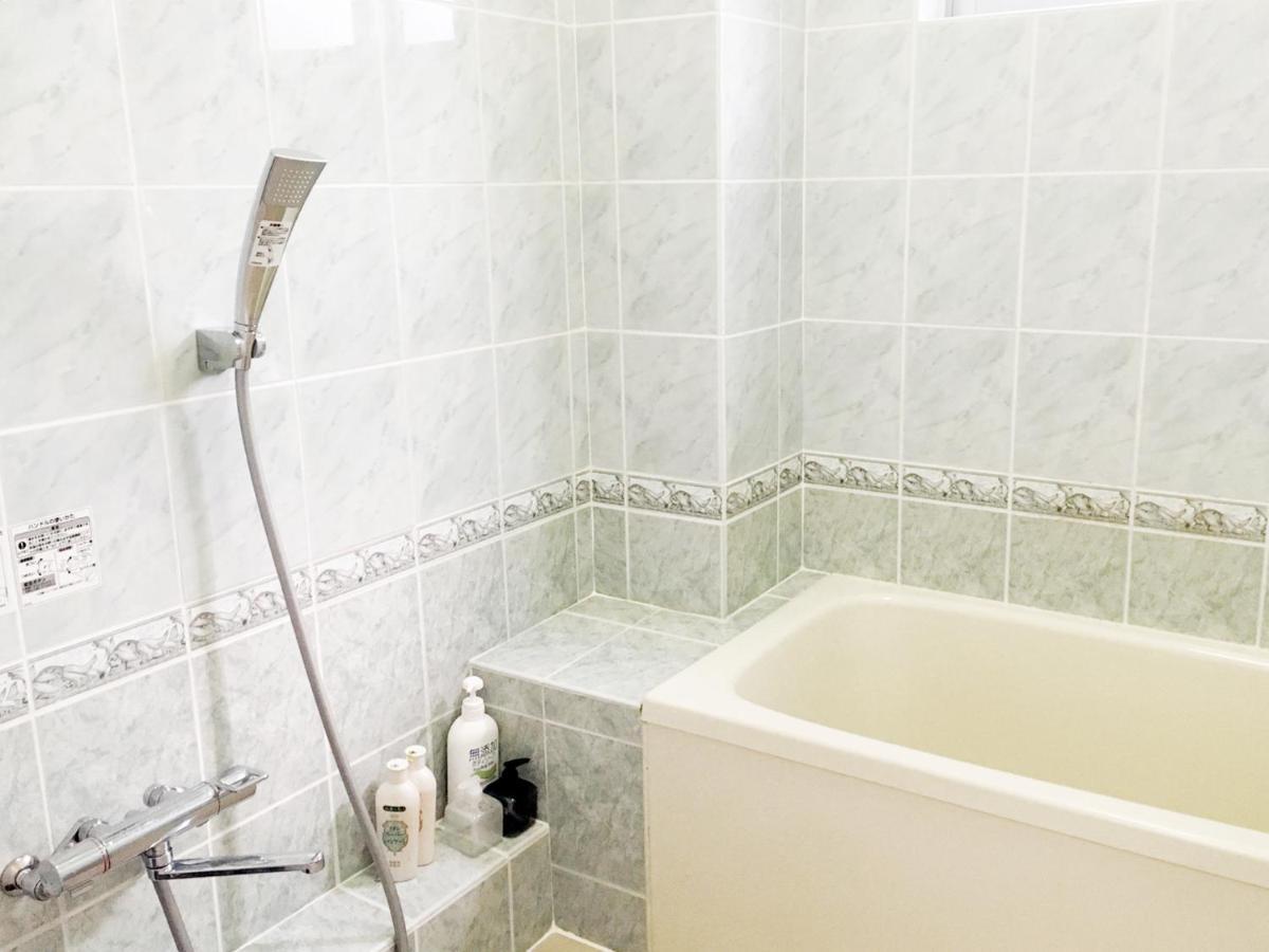 Rental Villa Luana Waioli Tomigusuku Buitenkant foto
